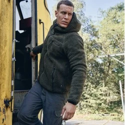 Мъжко пухкаво яке в цвят маслина Brandit Teddyfleece Worker 