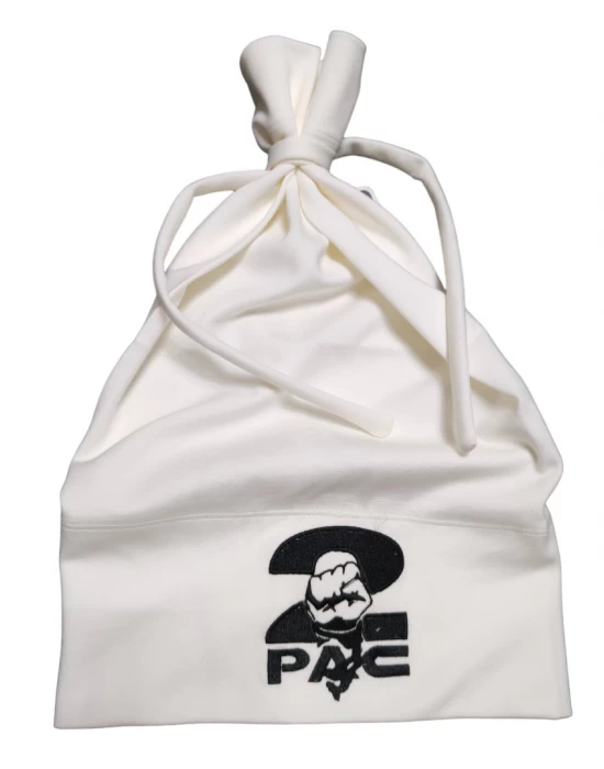 Бийни шапка в бяло бродерия 2Pac Beanie Street Knowledge, Шапки бийнита - Hoodstyle.bg
