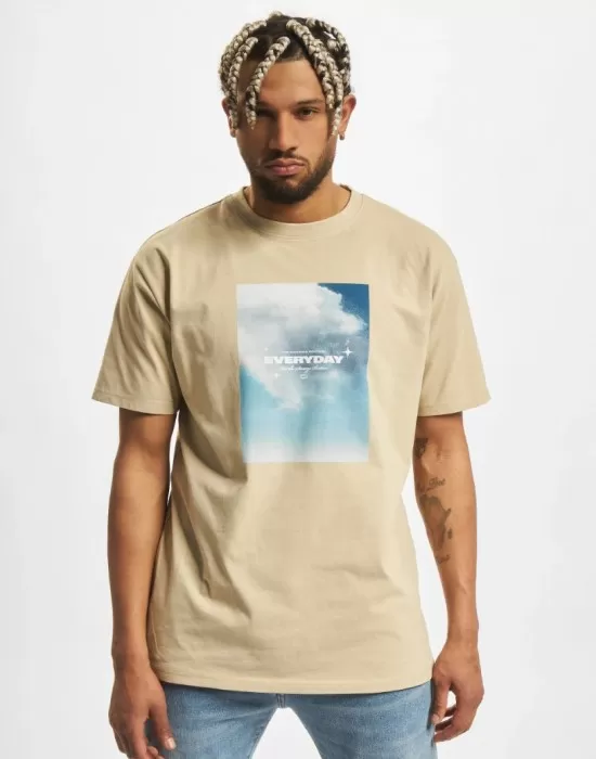 Мъжка тениска в бежов цвят Mister Tee Everyday, Тениски - Hoodstyle.bg