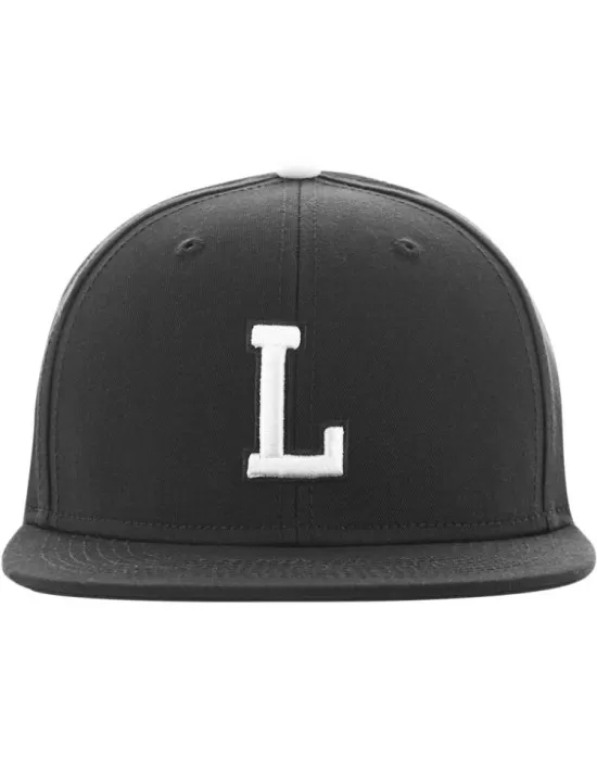 Шапка с козирка в сиво Letter Snapback L, Шапки с козирка - Hoodstyle.bg