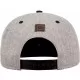 Шапка с козирка в сив и черен цвят Letter Snapback W, Шапки с козирка - Hoodstyle.bg