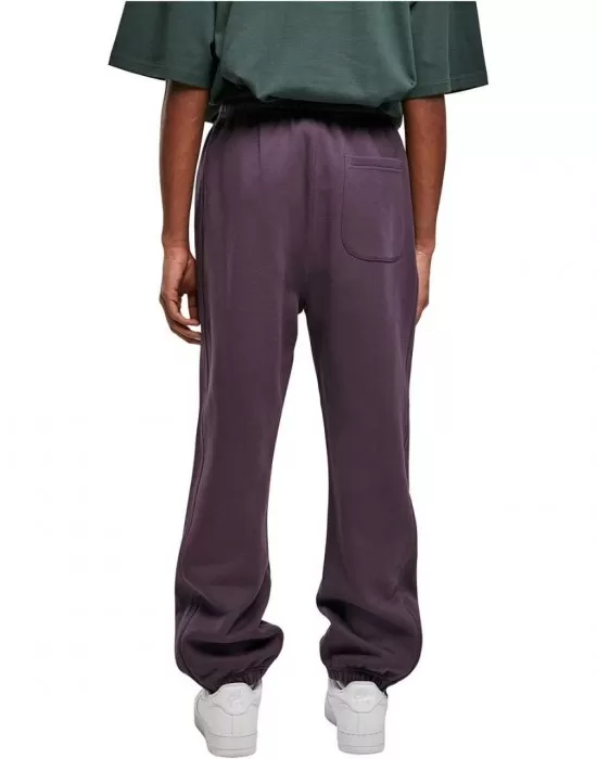 Мъжко долнище в лилав цвят Urban Classics Sweatpants, Долнища - Hoodstyle.bg