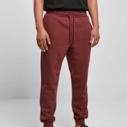 Мъжко долнище в тъмночервен цвят Urban Classics Basic 