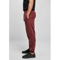 Мъжко долнище в тъмночервен цвят Urban Classics Basic 