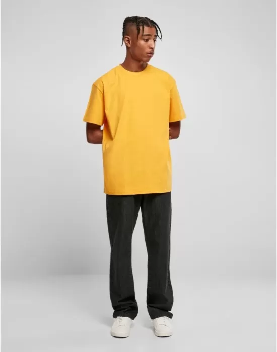 Мъжка изчистена тениска в жълто Urban Classics magicmango, Тениски - Hoodstyle.bg