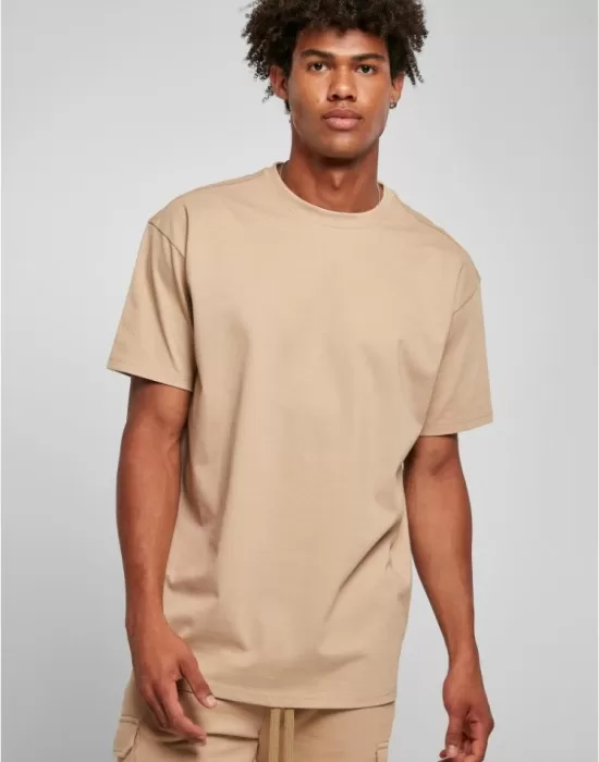 Мъжка изчистена тениска в бежово Urban Classics unionbeige, Тениски - Hoodstyle.bg