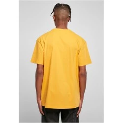 Мъжка изчистена тениска в жълто Urban Classics magicmango 