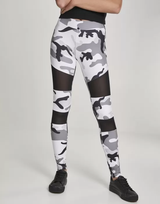 Дамски спортен клин в камуфлаж Urban Classics snowcamo, Клинове - Hoodstyle.bg