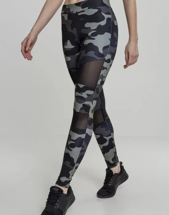 Дамски спортен клин в камуфлаж Urban Classics darkcamo/blk, Клинове - Hoodstyle.bg