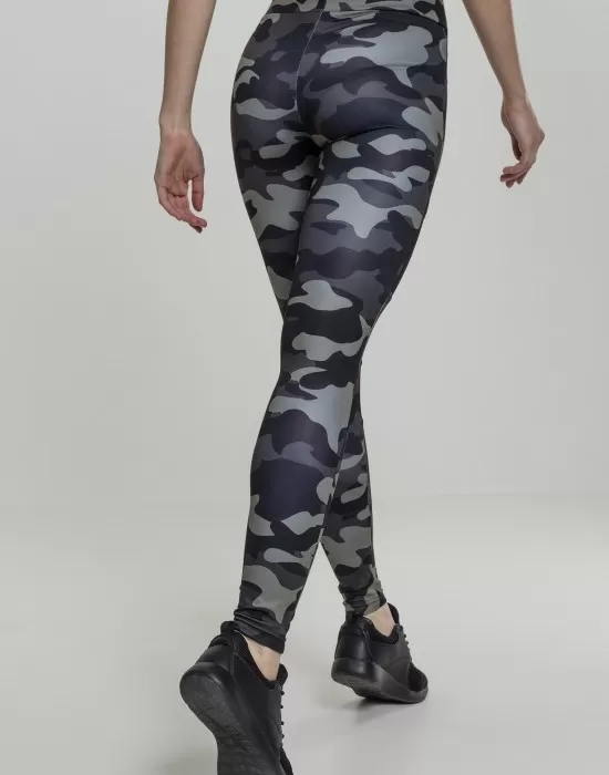 Дамски спортен клин в камуфлаж Urban Classics darkcamo/blk, Клинове - Hoodstyle.bg