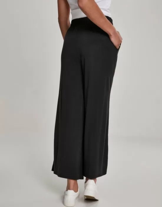 Дамски панталон в черен цвят Urban Classics Ladies Modal Culotte black, Панталони - Hoodstyle.bg