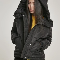 Дамско яке в черно Urban Classics Ladies Oversized Hooded Puffer