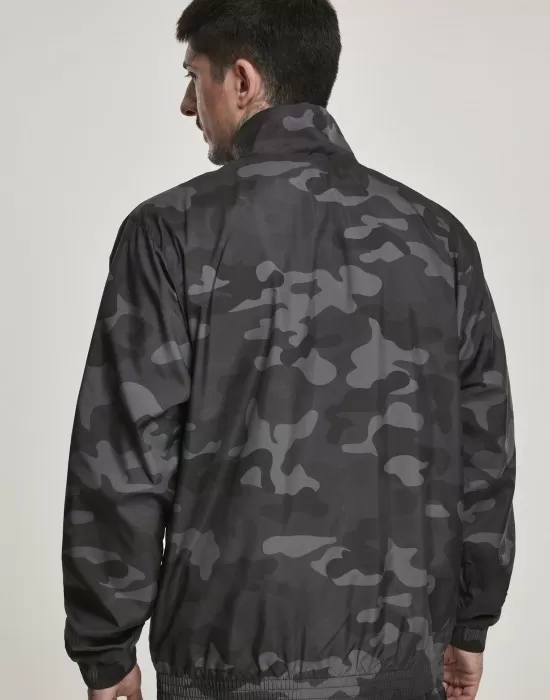 Мъжко яке в камуфлажен цвят от Urban Classics Camo Track, Якета Пролет / Есен - Hoodstyle.bg