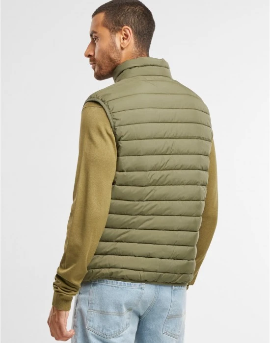 Мъжка грейка в цвят маслина Urban Classics Basic Vest, Горнища - Hoodstyle.bg