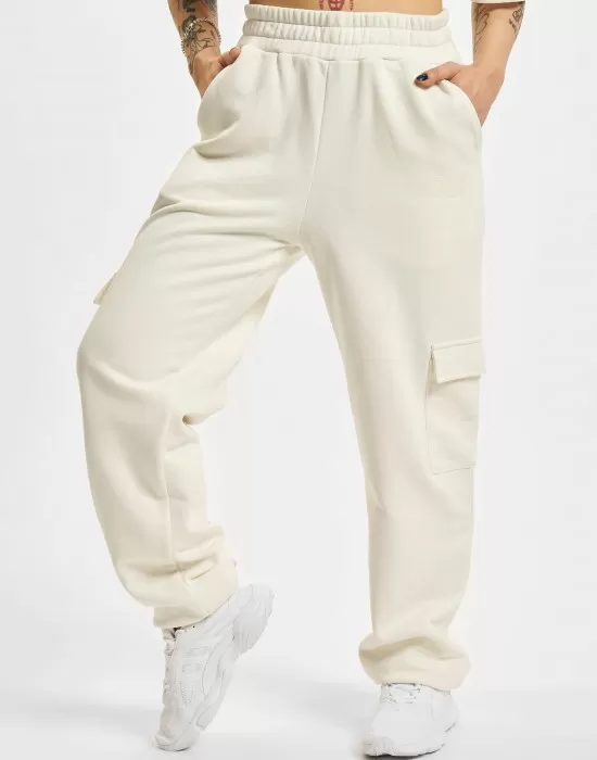 Дамско долнище в бял цвят DEF Sweat Pant Sidepockets, Долнища - Hoodstyle.bg