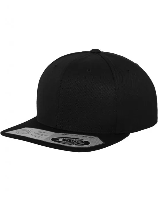 Шапка с козирка в черно 110 Fitted Snapback, Шапки с козирка - Hoodstyle.bg