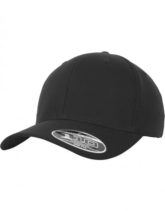 Шапка с козирка в черно 110 Flexfit Pro Formance black, Шапки с козирка - Hoodstyle.bg