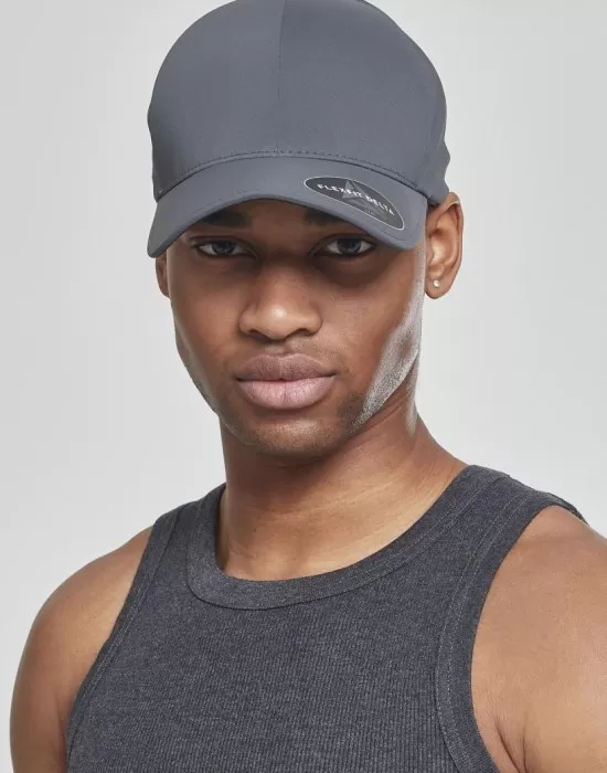 Шапка с козирка в тъмносиво Flexfit Delta, Шапки с козирка - Hoodstyle.bg