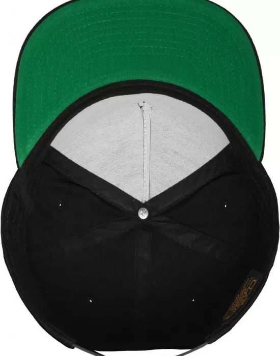 Шапка с козирка в черно Classic 5 Panel Snapback, Шапки с козирка - Hoodstyle.bg