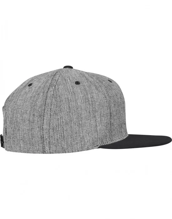 Шапка с козирка в сиво Solid Snapback, Шапки с козирка - Hoodstyle.bg