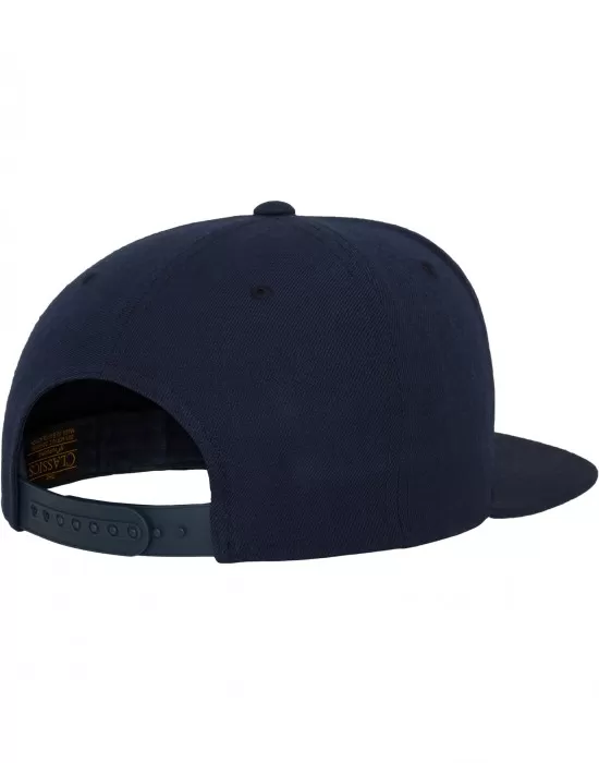 Шапка с козирка в тъмносиньо Classic Snapback, Шапки с козирка - Hoodstyle.bg