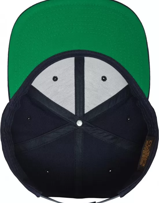 Шапка с козирка в тъмносиньо Classic Snapback, Шапки с козирка - Hoodstyle.bg