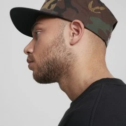 Шапка с козирка в зелен камуфлажен цвят Classic Snapback 2-Tone 