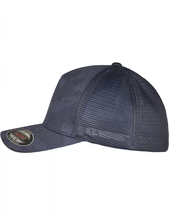 Шапка с козирка в тъмносиньо Flexfit Jaquard Camo Cap, Шапки с козирка - Hoodstyle.bg