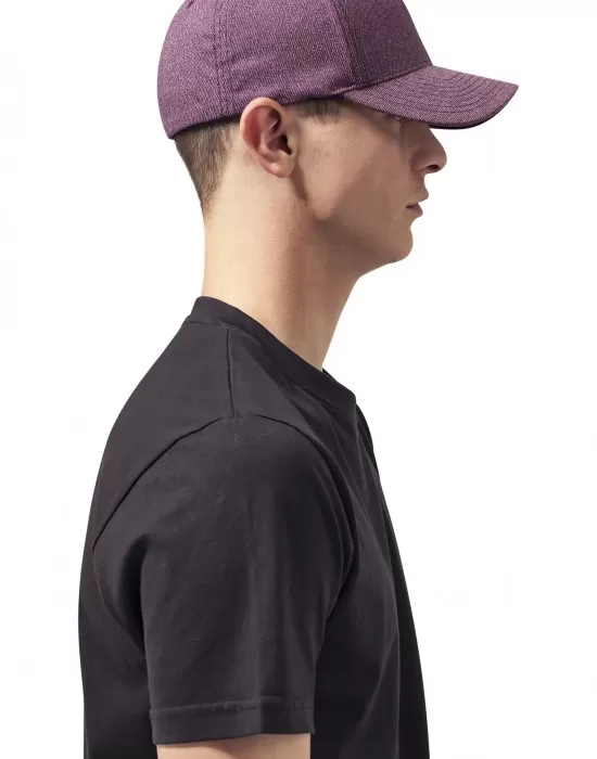 Шапка с козирка в бордо Melange Flexfit, Шапки с козирка - Hoodstyle.bg