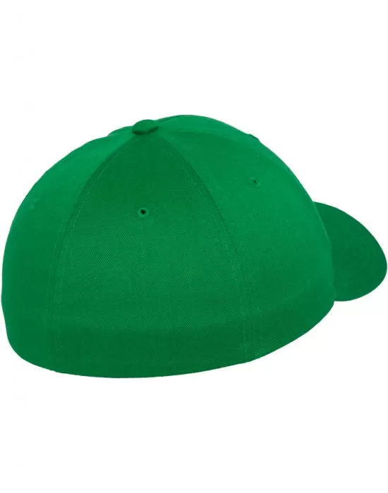 Шапка с козирка в зелено Flexfit Wooly Combed, Шапки с козирка - Hoodstyle.bg