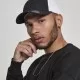 Шапка с козирка в черно и бяло Flexfit Ultrafibre & Airmesh, Шапки с козирка - Hoodstyle.bg