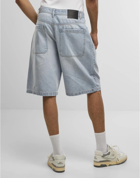 DEF SKATER Shorts lightbluewashed 38