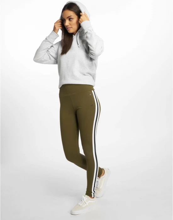Дамски клин в масленозелен цвят Just Rhyse Villamontes, Клинове - Hoodstyle.bg
