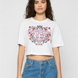 Дамска тениска в бял цвят Miss Tee Hotter Delusion Ladies Short Overized