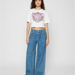 Дамска тениска в бял цвят Miss Tee Hotter Delusion Ladies Short Overized