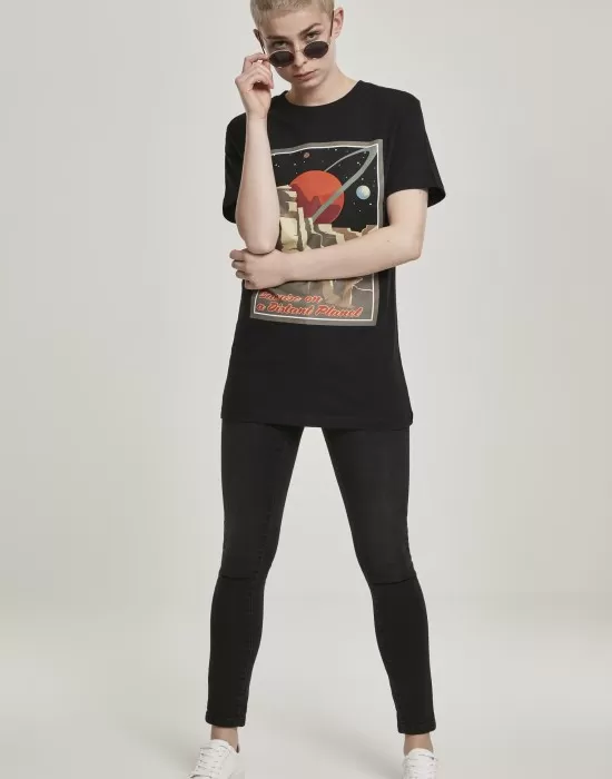 Дамска тениска Mister Tee Distant Planet в черен цвят, Тениски - Hoodstyle.bg