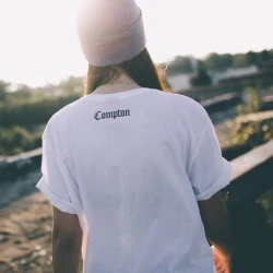 Мъжка тениска Mister Tee Compton бял цвят