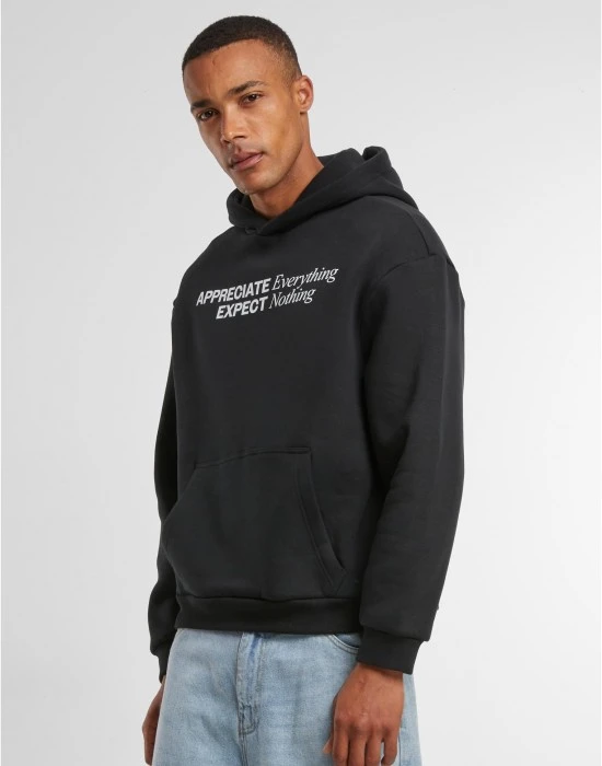 Мъжки суичър в черно Mister Tee Appreciate & Respect, Суичъри - Hoodstyle.bg