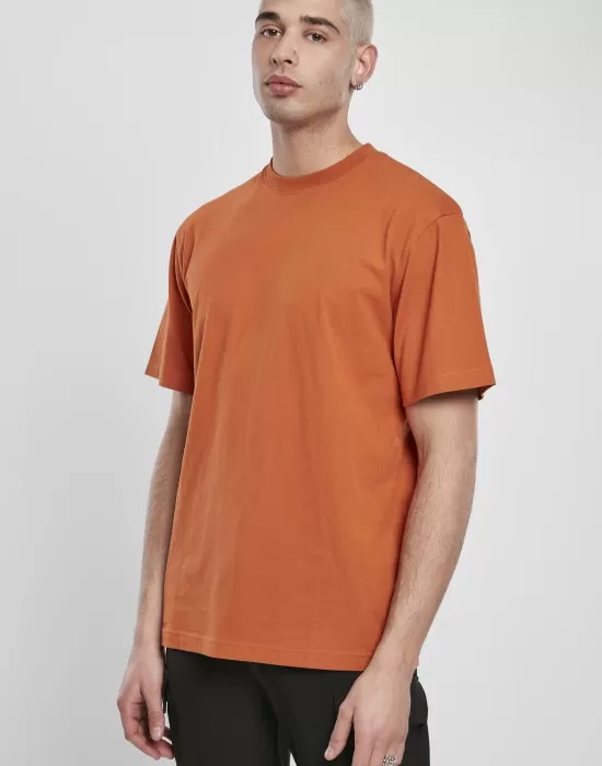 Мъжка тениска в кафяво Urban Classics Tall Tee, Тениски - Hoodstyle.bg