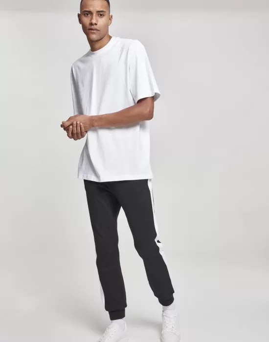 Мъжка тениска в бяло Urban Classics Tall, Тениски - Hoodstyle.bg