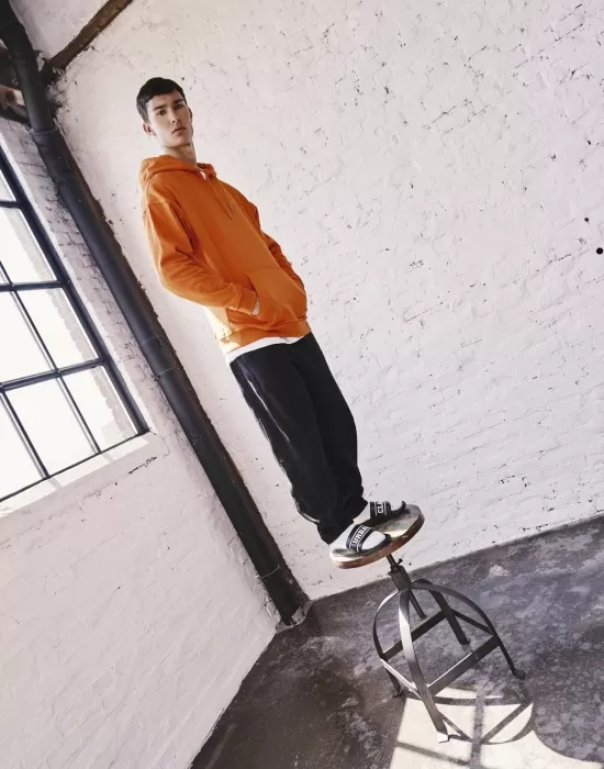 Мъжко изчистено долнище в черен цвят Urban Classics TB014B, Долнища - Hoodstyle.bg