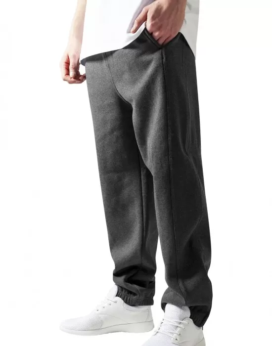 Мъжко изчистено долнище в тъмносив цвят Urban Classics TB014B, Долнища - Hoodstyle.bg