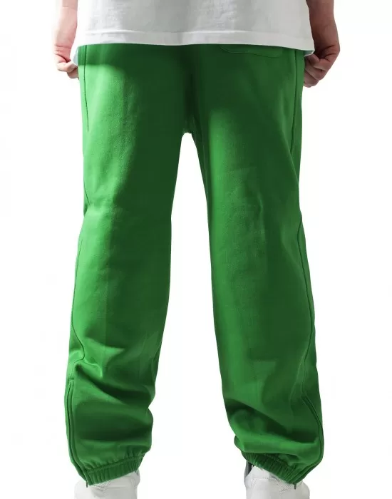 Мъжко изчистено долнище в зелен цвят Urban Classics TB014B, Долнища - Hoodstyle.bg