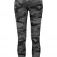 Дамски спортен камуфлажен клин Urban Classics dark camo, Клинове - Hoodstyle.bg