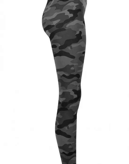 Дамски спортен камуфлажен клин Urban Classics dark camo, Клинове - Hoodstyle.bg