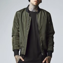 Мъжко яке тип бомбър Urban Classics darkolive/black