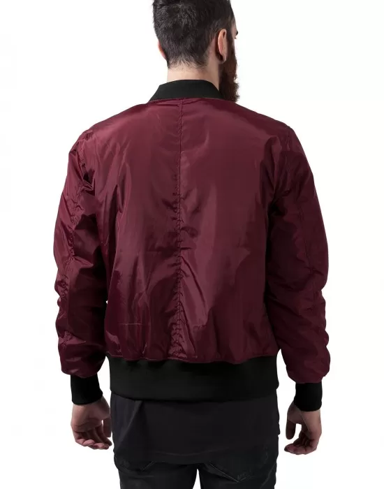 Мъжко яке тип бомбър в цвят бордо Urban Classics burgundy/black