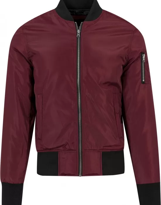 Мъжко яке тип бомбър в цвят бордо Urban Classics burgundy/black