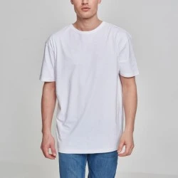 Мъжка уголемена тениска в бяло Oversized Urban Classics