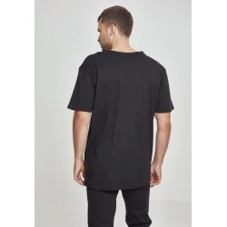 Мъжка уголемена тениска в черно Oversized Urban Classics
